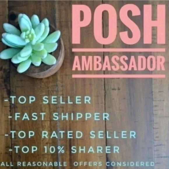 TORRID BlackβPeplum Fauxe Leather Crop Smocked Tank Top Classic Preppy 1X - Picture 16 of 16